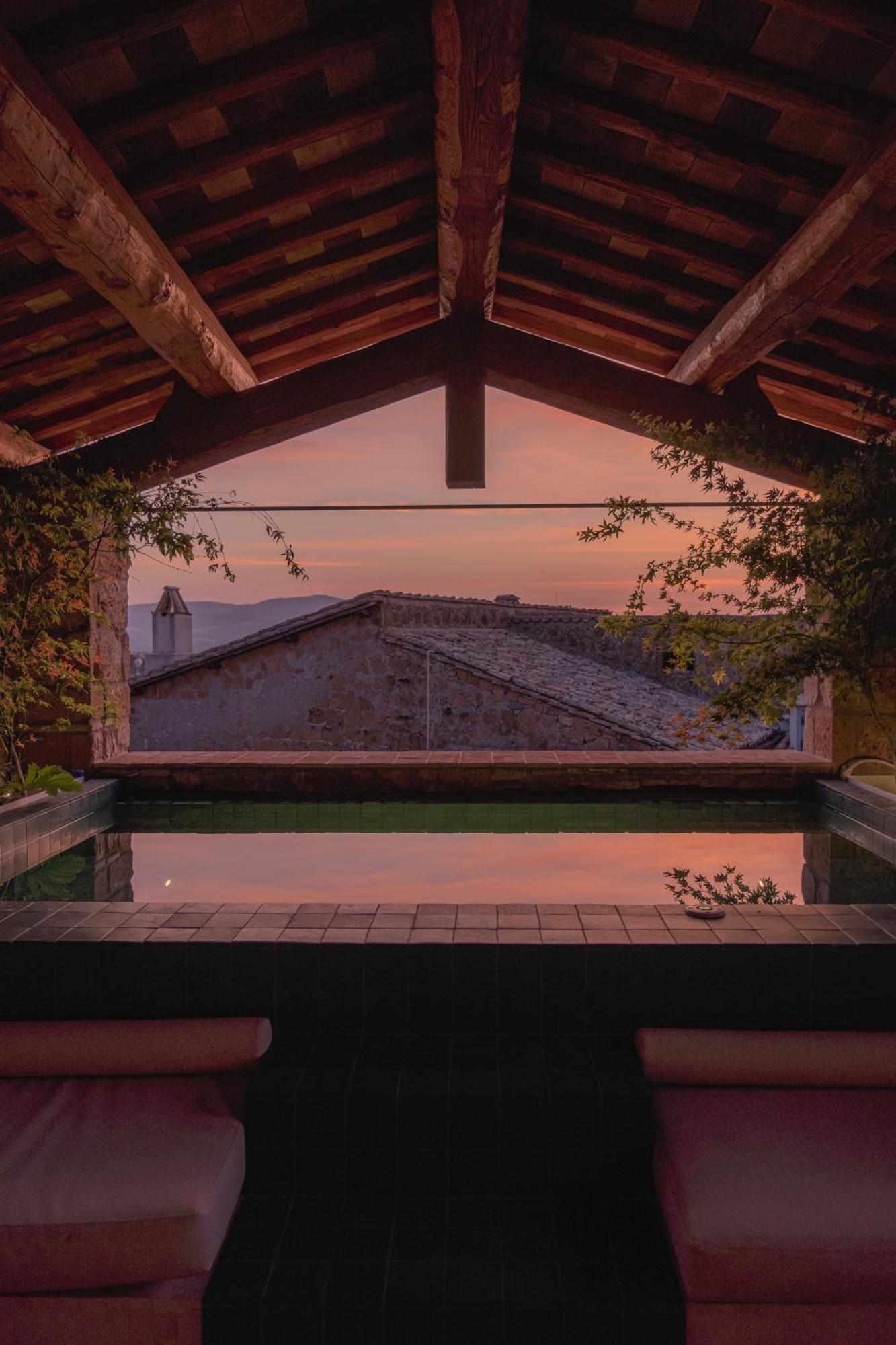 Hotel Palazzo Petrvs Orvieto Esterno foto
